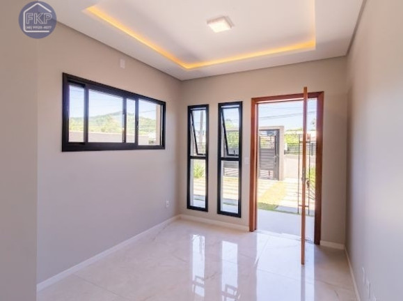 Imagem Casa com 3 Quartos à Venda, 130 m² em Ponta Das Canas - Florianópolis