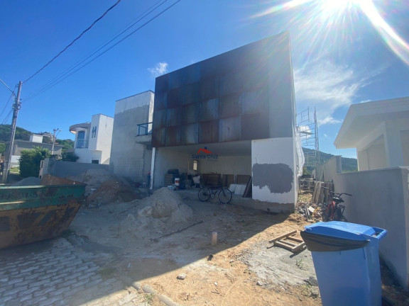 Imagem Sobrado com 4 Quartos à Venda, 459 m² em Ingleses Do Rio Vermelho - Florianópolis Imagem Sobrado com 4 Quartos à Venda, 459 m² em Ingleses Do Rio Vermelho - Florianópolis