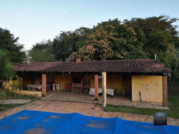 Imagem Imóvel com 2 Quartos à Venda, 1.750 m² em Parque Das Laranjeiras - Mogi Mirim Imagem Imóvel com 2 Quartos à Venda, 1.750 m² em Parque Das Laranjeiras - Mogi Mirim