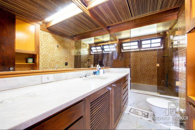 Imagem Casa com 4 Quartos à Venda, 182 m² em Alto - Teresópolis Imagem Casa com 4 Quartos à Venda, 182 m² em Alto - Teresópolis