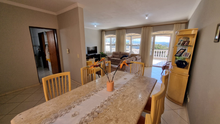 Imagem Casa com 4 Quartos à Venda, 330 m² em Jardim Dos Pinheiros - Atibaia Imagem Casa com 4 Quartos à Venda, 330 m² em Jardim Dos Pinheiros - Atibaia