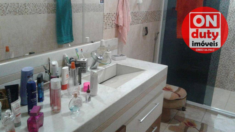 Imagem Casa com 2 Quartos à Venda, 208 m² em Santa Maria - Santos Imagem Casa com 2 Quartos à Venda, 208 m² em Santa Maria - Santos
