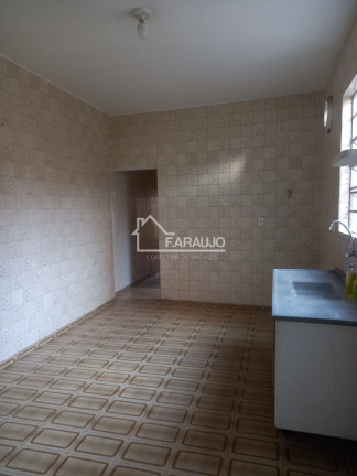 Imagem Casa com 2 Quartos à Venda, 175 m² em Vila Lucy - Sorocaba Imagem Casa com 2 Quartos à Venda, 175 m² em Vila Lucy - Sorocaba