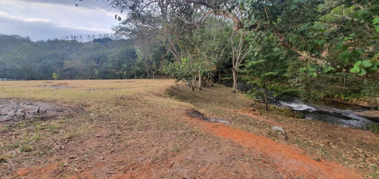 Imagem Fazenda à Venda, 6.000 m² em Centro - Joanópolis Imagem Fazenda à Venda, 6.000 m² em Centro - Joanópolis