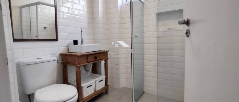 Apartamento com 1 Quarto à Venda,  em Pitangueiras - Guarujá
