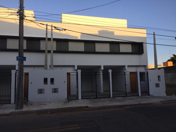 Imagem Sobrado com 2 Quartos à Venda, 72 m² em Vila Espírito Santo - Sorocaba Imagem Sobrado com 2 Quartos à Venda, 72 m² em Vila Espírito Santo - Sorocaba
