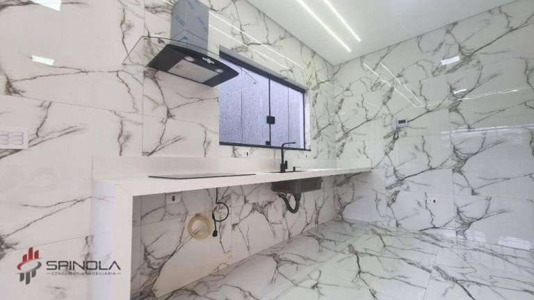Imagem Casa com 3 Quartos à Venda, 160 m² em Maracanã - Praia Grande Imagem Casa com 3 Quartos à Venda, 160 m² em Maracanã - Praia Grande
