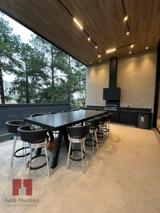 Imagem Casa com 4 Quartos à Venda, 840 m² em Alphaville Residencial Um - Barueri Imagem Casa com 4 Quartos à Venda, 840 m² em Alphaville Residencial Um - Barueri