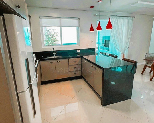 Imagem Apartamento com 4 Quartos à Venda, 147 m² em Centro - Balneário Camboriú Imagem Apartamento com 4 Quartos à Venda, 147 m² em Centro - Balneário Camboriú