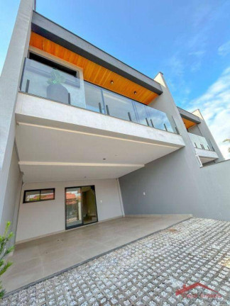 Imagem Sobrado com 3 Quartos à Venda, 150 m² em Itacolomi - Balneário Piçarras Imagem Sobrado com 3 Quartos à Venda, 150 m² em Itacolomi - Balneário Piçarras