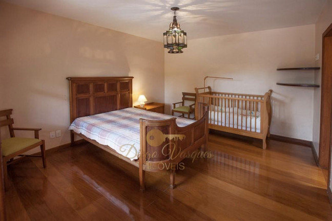 Imagem Casa com 4 Quartos à Venda, 400 m² em Parque Do Imbui - Teresópolis Imagem Casa com 4 Quartos à Venda, 400 m² em Parque Do Imbui - Teresópolis