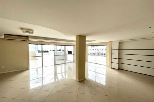 Imagem Imóvel com 2 Quartos à Venda, em João Paulo - Florianópolis Imagem Imóvel com 2 Quartos à Venda, em João Paulo - Florianópolis