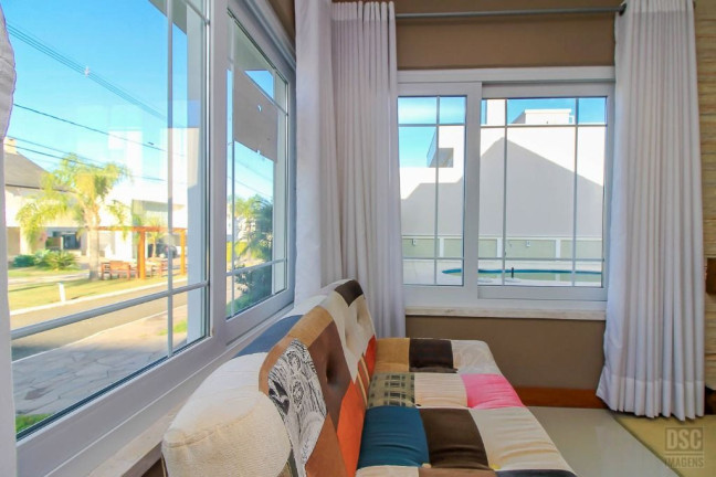 Imagem Casa com 3 Quartos à Venda, 332 m² em Aberta Dos Morros - Porto Alegre Imagem Casa com 3 Quartos à Venda, 332 m² em Aberta Dos Morros - Porto Alegre