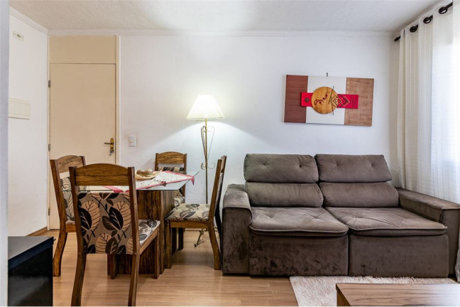Imagem Imóvel com 2 Quartos à Venda, em Vila Curuçá - São Paulo Imagem Imóvel com 2 Quartos à Venda, em Vila Curuçá - São Paulo