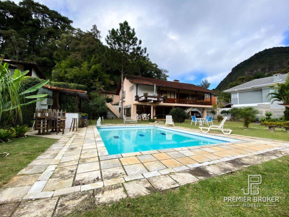 Imagem Casa com 4 Quartos à Venda, 224 m² em Comary - Teresópolis Imagem Casa com 4 Quartos à Venda, 224 m² em Comary - Teresópolis