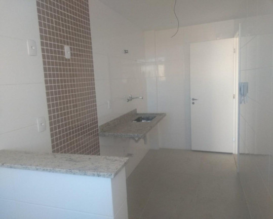 Imagem Apartamento com 2 Quartos à Venda, 85 m² em Braga - Cabo Frio
