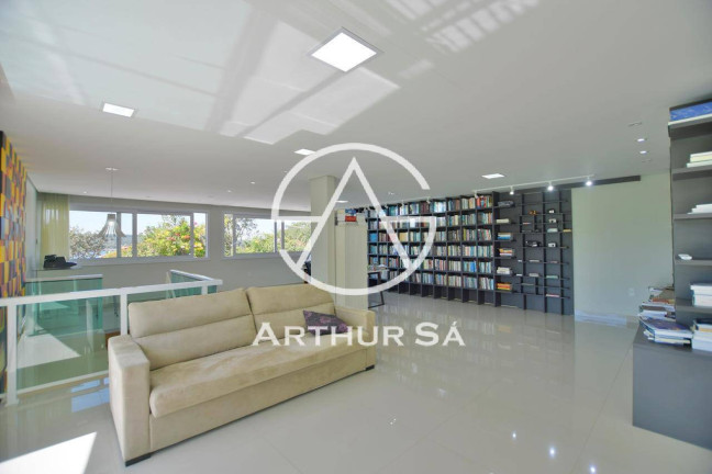 Imagem Casa com 3 Quartos à Venda, 1.000 m² em Lago Norte - Brasília Imagem Casa com 3 Quartos à Venda, 1.000 m² em Lago Norte - Brasília