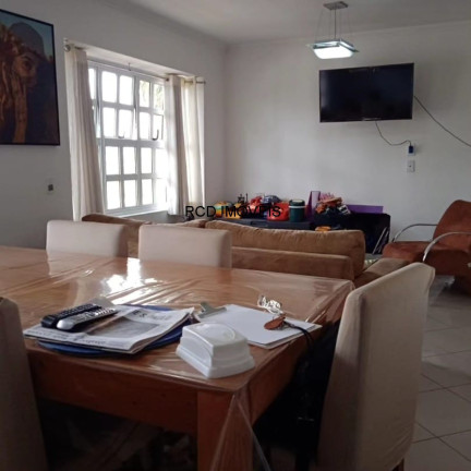Imagem Casa com 3 Quartos à Venda, 211 m² em Chácara Pavoeiro - Cotia Imagem Casa com 3 Quartos à Venda, 211 m² em Chácara Pavoeiro - Cotia