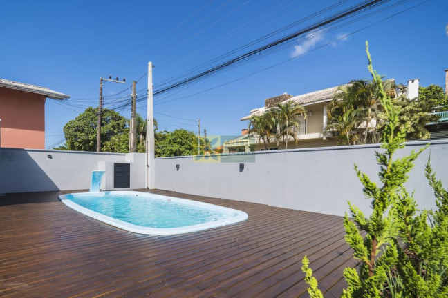 Imagem Casa com 4 Quartos à Venda, 135 m² em Bombas - Bombinhas Imagem Casa com 4 Quartos à Venda, 135 m² em Bombas - Bombinhas