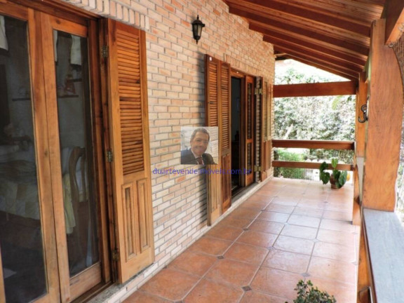Imagem Casa com 5 Quartos à Venda, 1.123 m² em Chácara Vale Do Rio Cotia - Carapicuíba Imagem Casa com 5 Quartos à Venda, 1.123 m² em Chácara Vale Do Rio Cotia - Carapicuíba