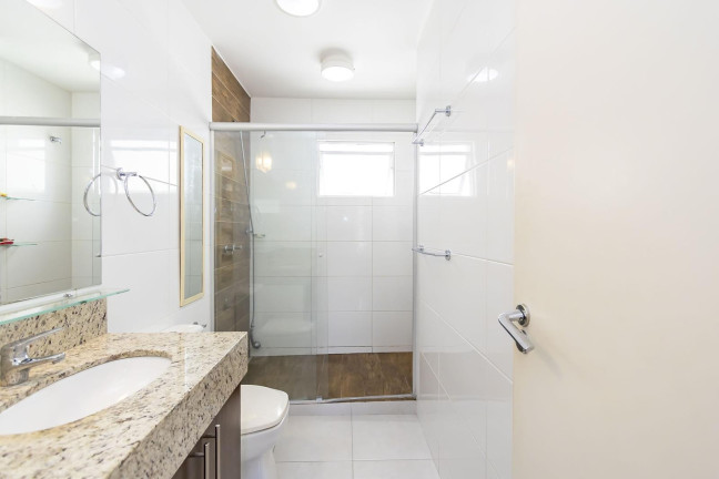 Imagem Sobrado com 3 Quartos à Venda, 190 m² em Santo Inácio - Curitiba Imagem Sobrado com 3 Quartos à Venda, 190 m² em Santo Inácio - Curitiba