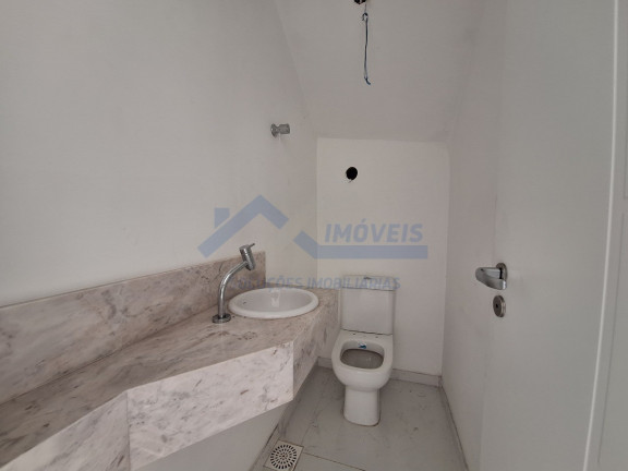 Imagem Sobrado com 3 Quartos à Venda, em Jardim Planalto - Porto Alegre Imagem Sobrado com 3 Quartos à Venda, em Jardim Planalto - Porto Alegre