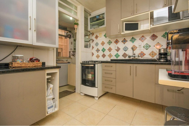 Imagem Apartamento com 2 Quartos à Venda, 96 m² em Centro Histórico - Porto Alegre Imagem Apartamento com 2 Quartos à Venda, 96 m² em Centro Histórico - Porto Alegre