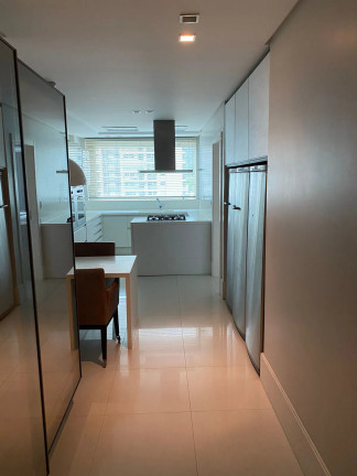 Apartamento com 3 Quartos à Venda, 230 m² em Fazenda - Itajaí