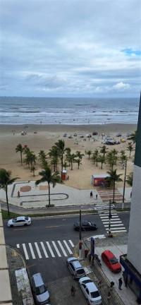 Imagem Kitnet com 1 Quarto à Venda, 30 m² em Guilhermina - Praia Grande Imagem Kitnet com 1 Quarto à Venda, 30 m² em Guilhermina - Praia Grande