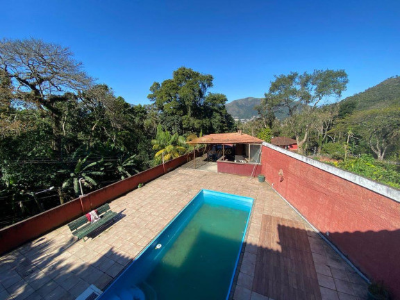 Imagem Casa com 4 Quartos à Venda, 200 m² em Iucas - Teresópolis Imagem Casa com 4 Quartos à Venda, 200 m² em Iucas - Teresópolis