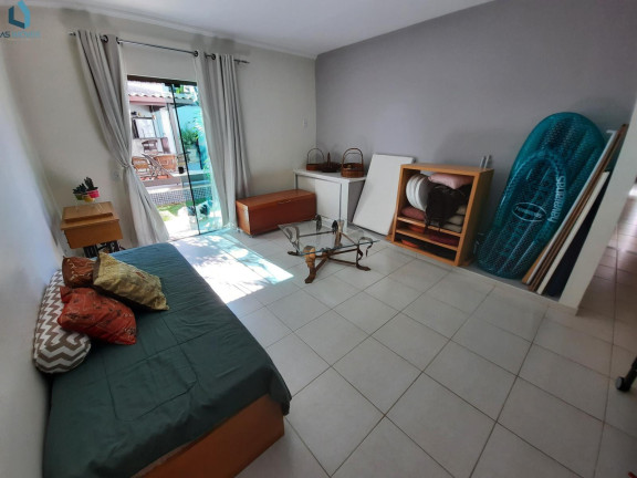 Imagem Casa com 5 Quartos à Venda, 200 m² em Jardim Excelsior - Cabo Frio Imagem Casa com 5 Quartos à Venda, 200 m² em Jardim Excelsior - Cabo Frio