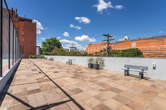 Imagem Imóvel com 2 Quartos à Venda, 162 m² em Chácara Das Pedras - Porto Alegre Imagem Imóvel com 2 Quartos à Venda, 162 m² em Chácara Das Pedras - Porto Alegre