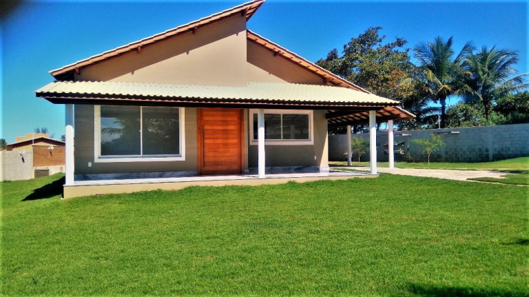 Imóvel com 3 Quartos à Venda, 2.000 m²