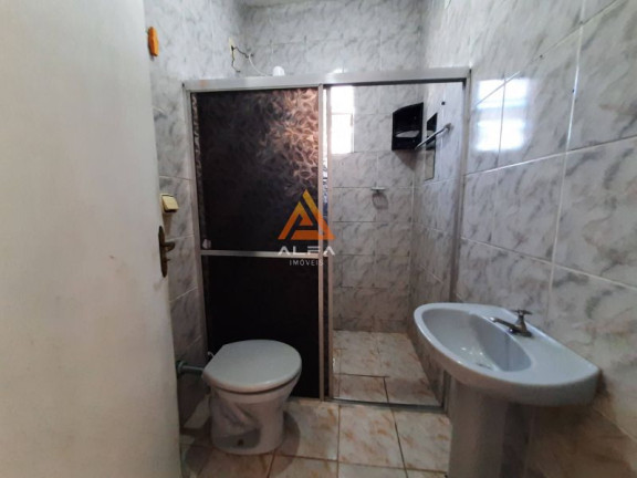 Imagem Casa com 2 Quartos à Venda, 70 m² Imagem Casa com 2 Quartos à Venda, 70 m²