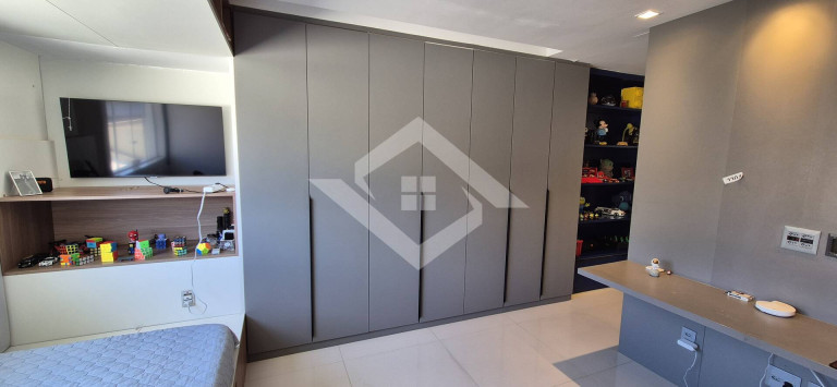 Imagem Casa com 4 Quartos à Venda, em Barra Da Tijuca - Rio De Janeiro Imagem Casa com 4 Quartos à Venda, em Barra Da Tijuca - Rio De Janeiro