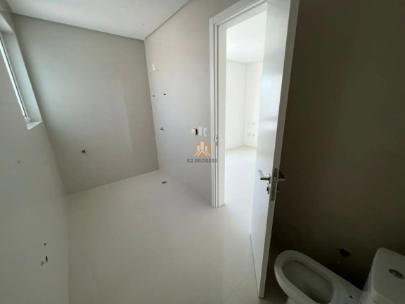 Imagem Imóvel com 3 Quartos à Venda, 157 m² em Centro - Balneário Camboriú Imagem Imóvel com 3 Quartos à Venda, 157 m² em Centro - Balneário Camboriú