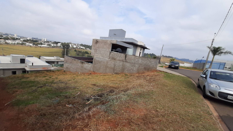 Imagem Terreno em Condomínio à Venda, 350 m² em Condomínio Villa Real De Bragança - Bragança Paulista Imagem Terreno em Condomínio à Venda, 350 m² em Condomínio Villa Real De Bragança - Bragança Paulista