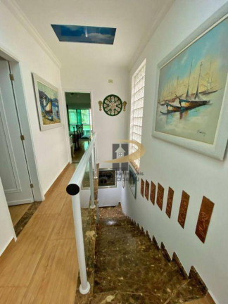 Imagem Sobrado com 4 Quartos à Venda, 218 m² em Boqueirão - Santos