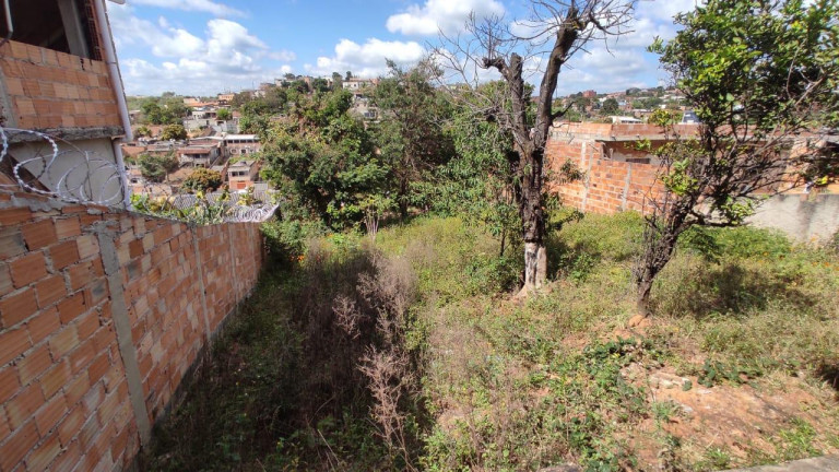Imagem Casa com 2 Quartos à Venda, 50 m² em Rosaneves - Ribeirão Das Neves Imagem Casa com 2 Quartos à Venda, 50 m² em Rosaneves - Ribeirão Das Neves