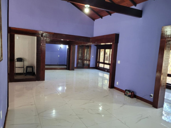 Imagem Casa com 4 Quartos à Venda, 1.600 m² em Albuquerque - Teresópolis