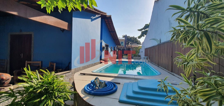 Imagem Casa com 3 Quartos à Venda, 200 m² em Itaipu - Niterói