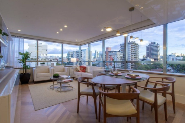 Imagem Apartamento com 2 Quartos à Venda, 86 m² em Moinhos De Vento - Porto Alegre Imagem Apartamento com 2 Quartos à Venda, 86 m² em Moinhos De Vento - Porto Alegre