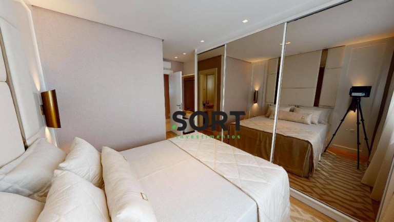 Imagem Apartamento com 4 Quartos à Venda, 129 m² em Pioneiros - Balneário Camboriú