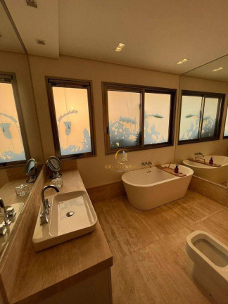 Imagem Sobrado com 4 Quartos à Venda ou Locação, 575 m² em Tamboré - Barueri Imagem Sobrado com 4 Quartos à Venda ou Locação, 575 m² em Tamboré - Barueri