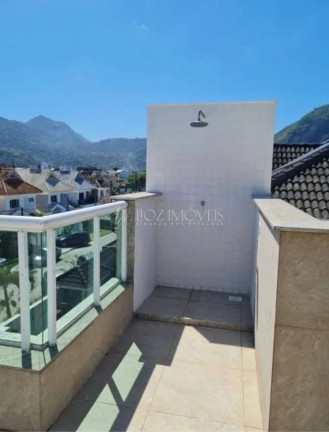 Imagem Casa de Condomínio com 3 Quartos à Venda, 200 m² em Vargem Pequena - Rio De Janeiro