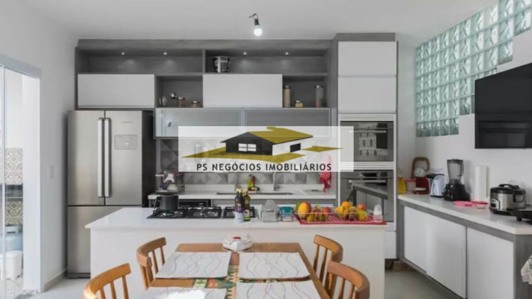 Imagem Sobrado com 3 Quartos à Venda, 177 m² em Vila Firmiano Pinto - São Paulo Imagem Sobrado com 3 Quartos à Venda, 177 m² em Vila Firmiano Pinto - São Paulo