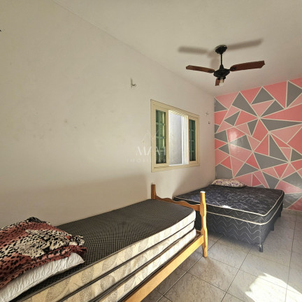 Imagem Casa com 2 Quartos à Venda, 110 m² em Caiçara - Praia Grande Imagem Casa com 2 Quartos à Venda, 110 m² em Caiçara - Praia Grande