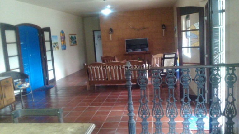 Imagem Imóvel com 4 Quartos à Venda, 220 m² em Palmeiras - Cabo Frio Imagem Imóvel com 4 Quartos à Venda, 220 m² em Palmeiras - Cabo Frio