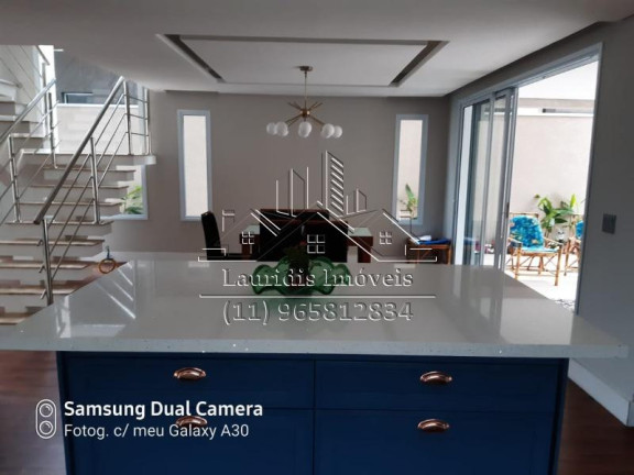 Imagem Imóvel com 3 Quartos à Venda, 305 m² em Sitio Do Rosário - Sanatana De Parnaíba