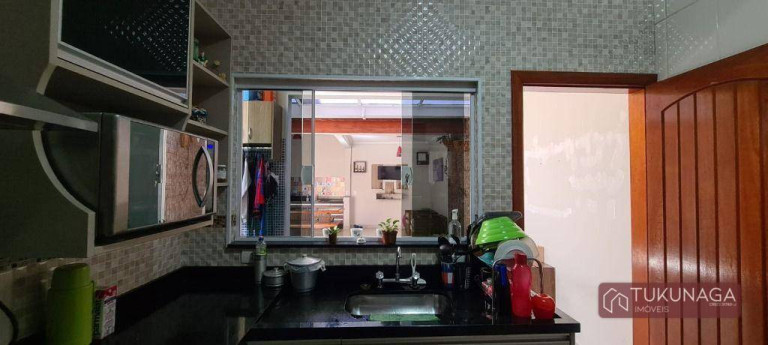 Imagem Sobrado com 3 Quartos à Venda, 192 m² em Vila Galvão - Guarulhos Imagem Sobrado com 3 Quartos à Venda, 192 m² em Vila Galvão - Guarulhos